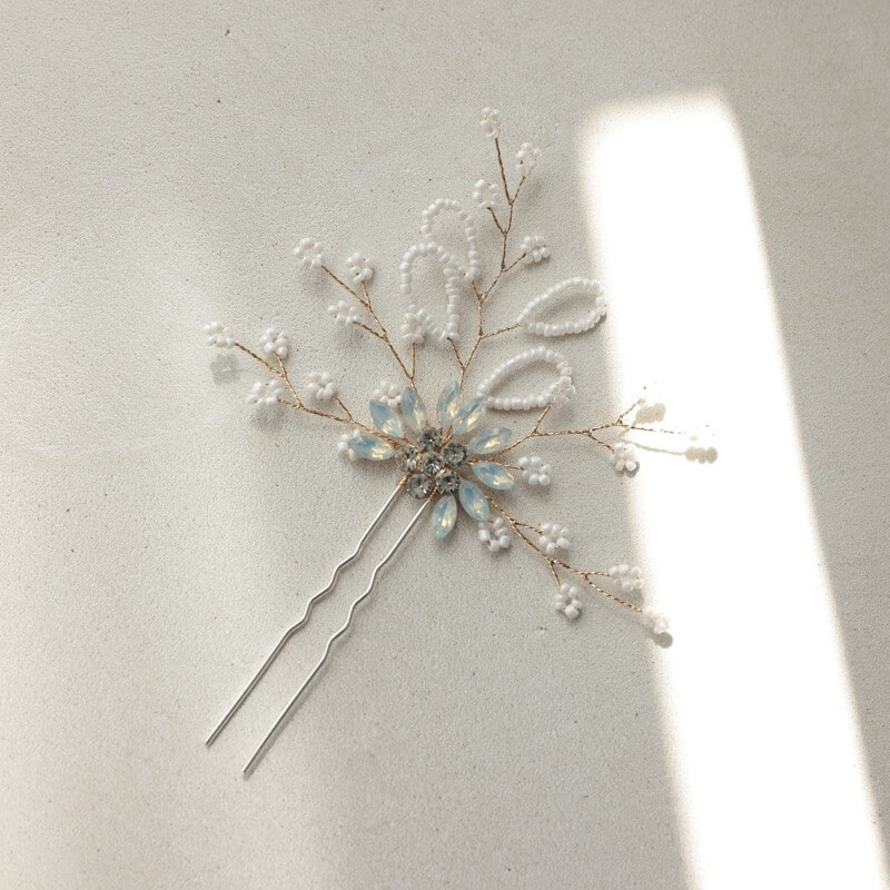 フラワーのヘアかんざし(ゴールド)