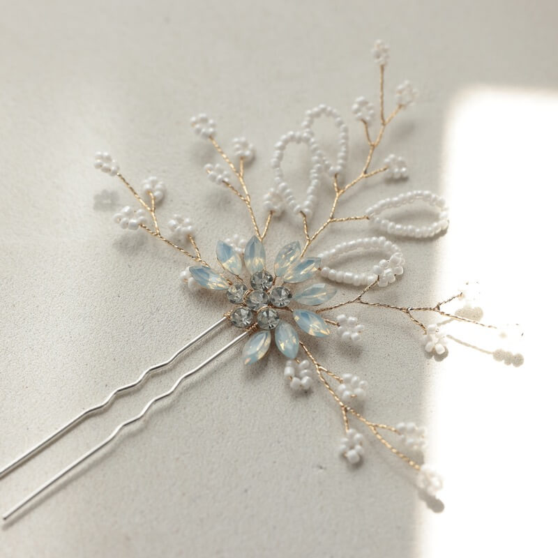 フラワーのヘアかんざし(ゴールド)