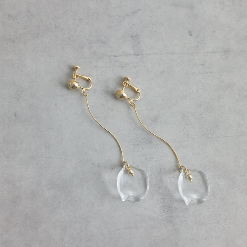 クリアフラワーイヤリング