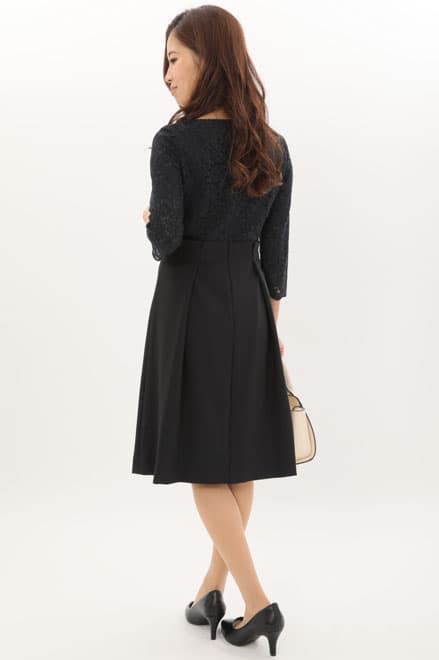 ネイビーのレース七分袖セレモニースーツセット