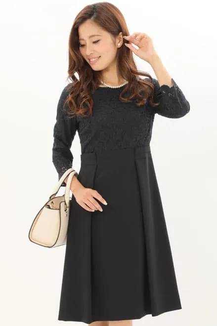 ネイビーのレース七分袖セレモニースーツセット