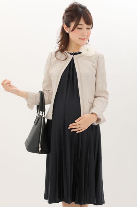 ネイビーのノースリーブプリーツセレモニースーツセット