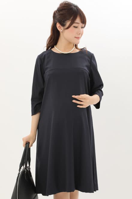 ネイビーの授乳口付きAラインセレモニースーツセット