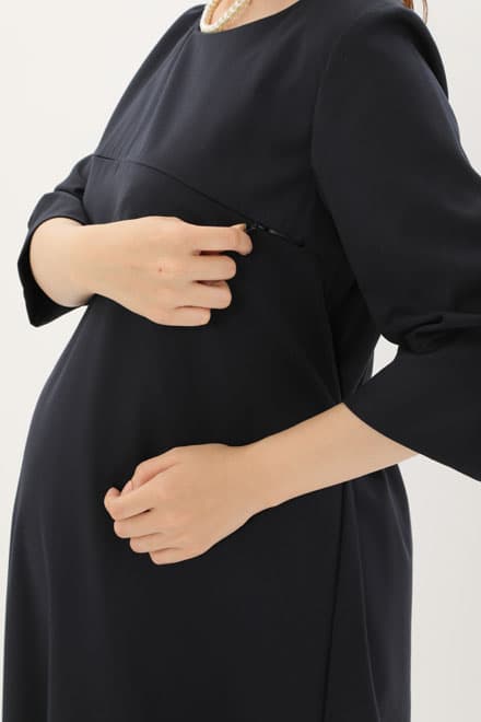 ネイビーの授乳口付きAラインセレモニースーツセット