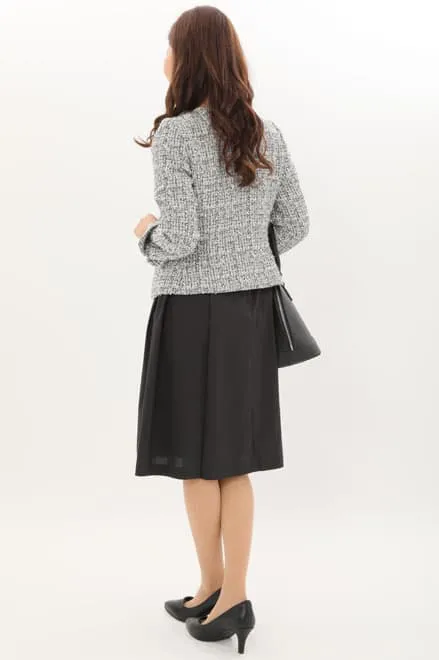 ブラックの半袖ノーカラーツイードセレモニースーツセット