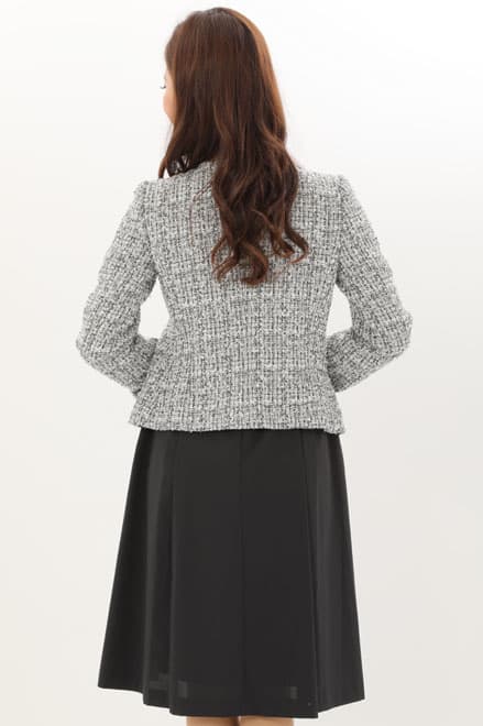 ブラックの半袖ノーカラーツイードセレモニースーツセット