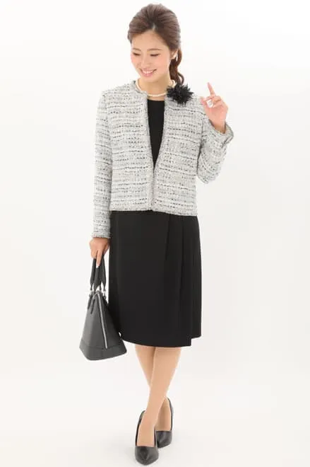 ブラックの七分袖インバーテッドタックセレモニースーツセット