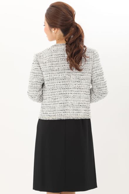 ブラックの七分袖インバーテッドタックセレモニースーツセット