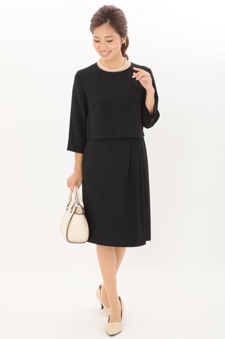 ブラックの七分袖インバーテッドタックセレモニースーツセット