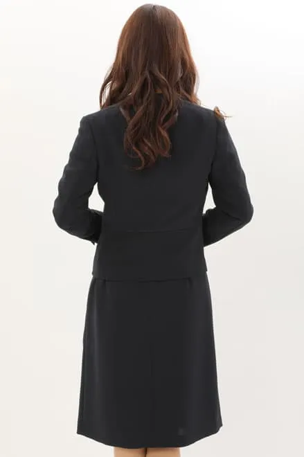 ネイビーの七分袖インバーテッドタックセレモニースーツセット