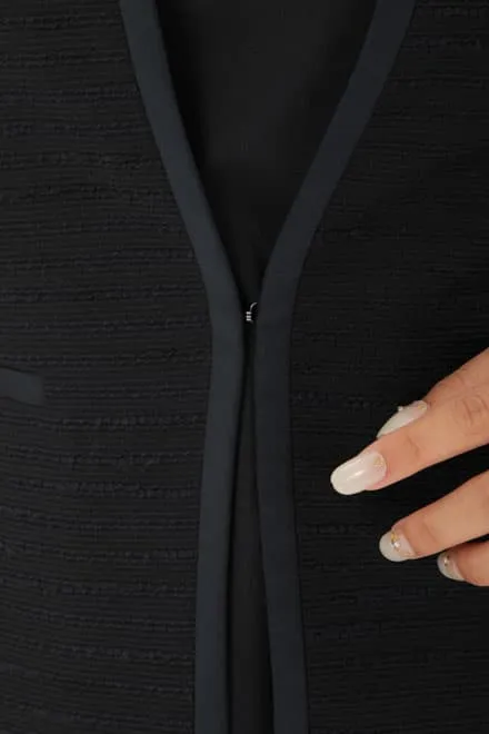 ネイビーのタックフレアセレモニースーツセット