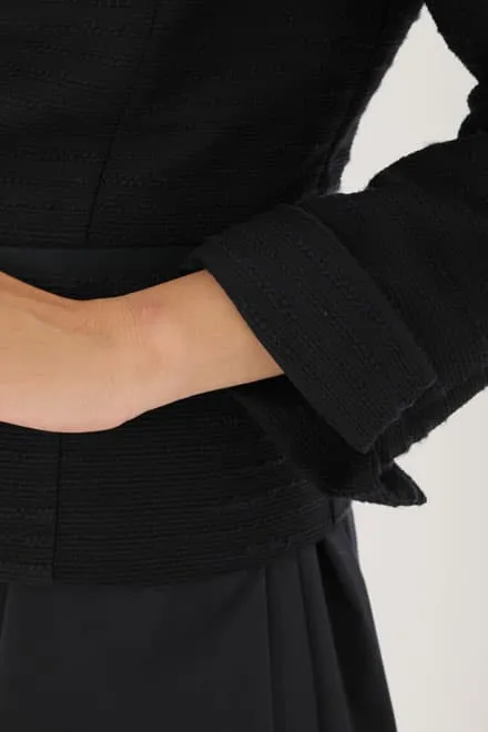 ネイビーのタックフレアセレモニースーツセット