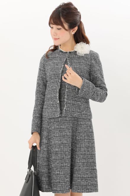 ネイビーのフリンジ付きセレモニースーツセット