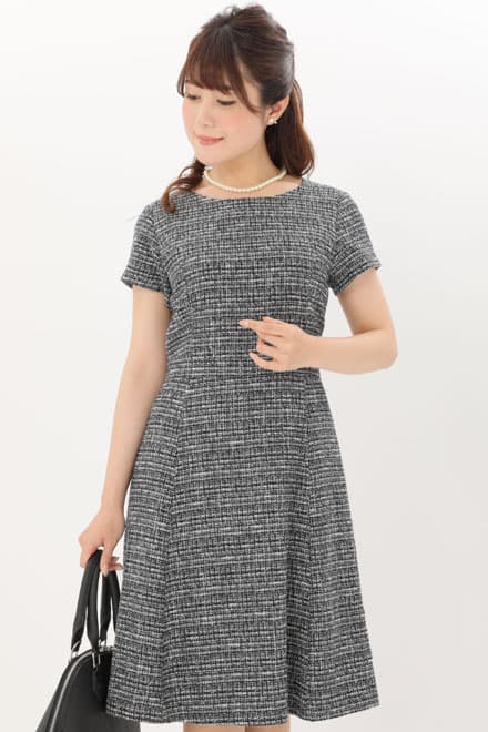 ネイビーのフリンジ付きセレモニースーツセット