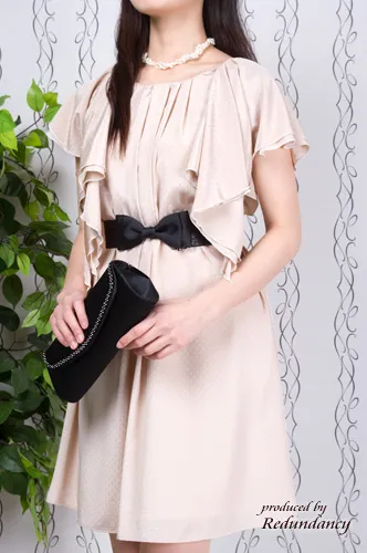 ブラックのリボンベルト