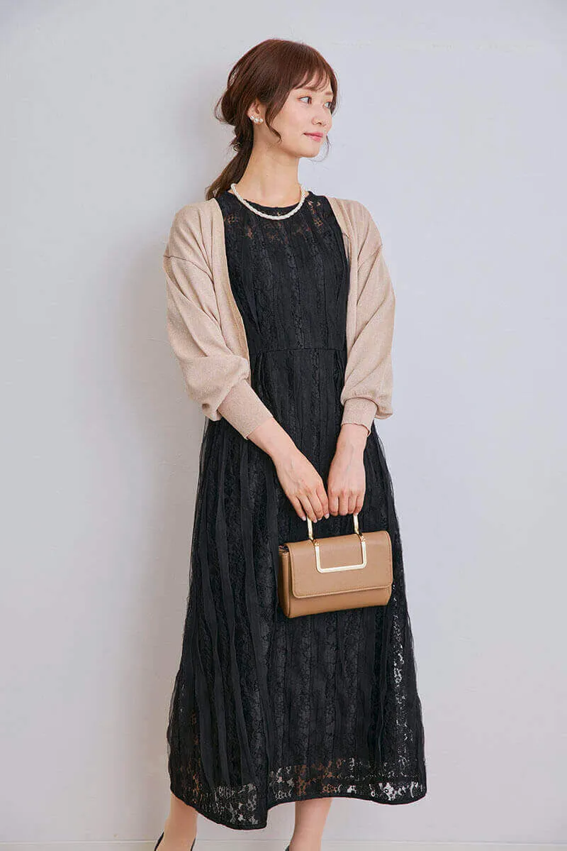 ブラックのリボンチュールエプロンドレス