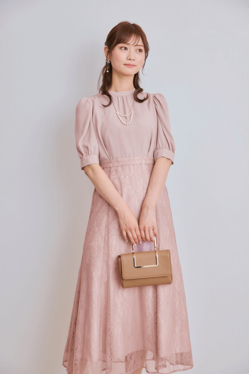 ピンクのプチハイネックマーメイドドレス