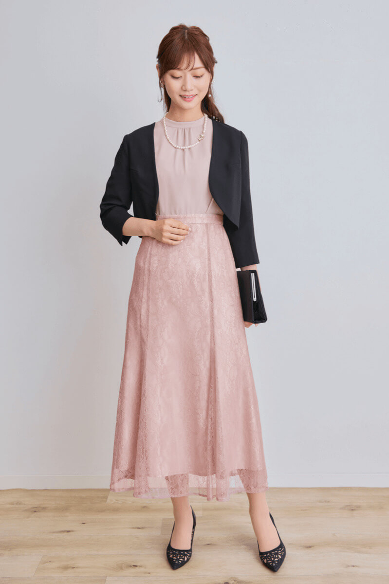 ピンクのプチハイネックマーメイドドレス