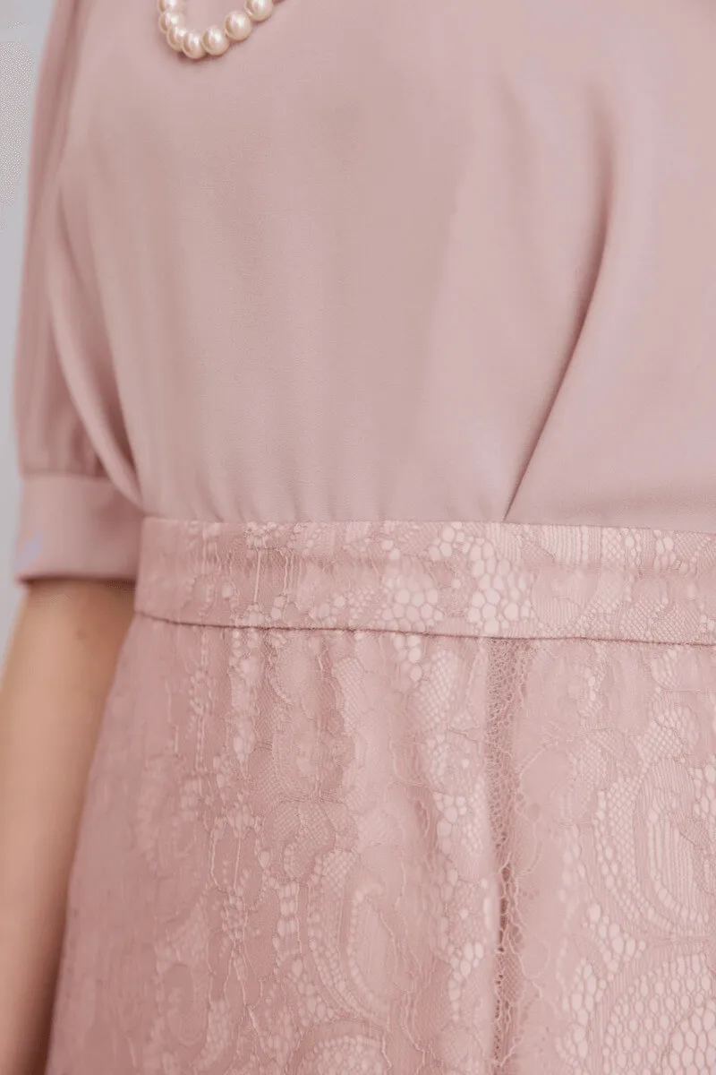 ピンクのプチハイネックマーメイドドレス