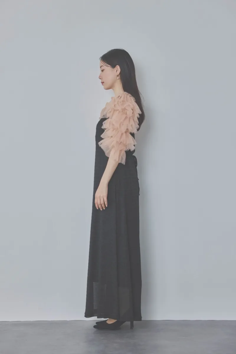 ブラックのティアードフリルボレロドレス