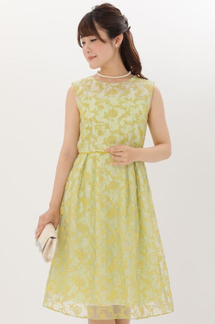 イエローのオーガンジー刺繍ドレス