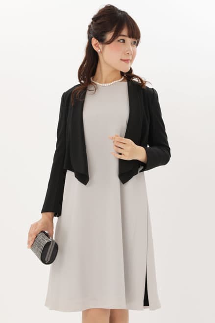 ライトグレー×ブラックのスリット切替ドレス