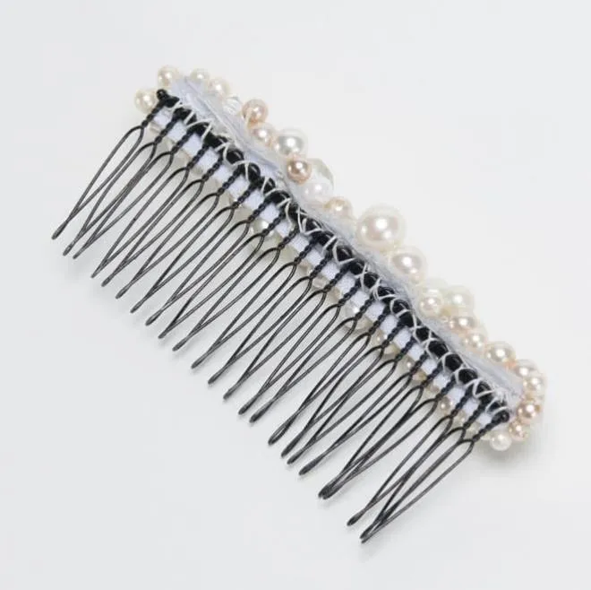 ホワイトパールとクリアビーズのコーム