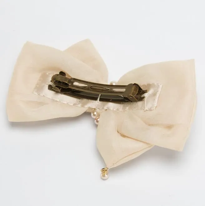 ベージュのダブルリボンパール付きバレッタ