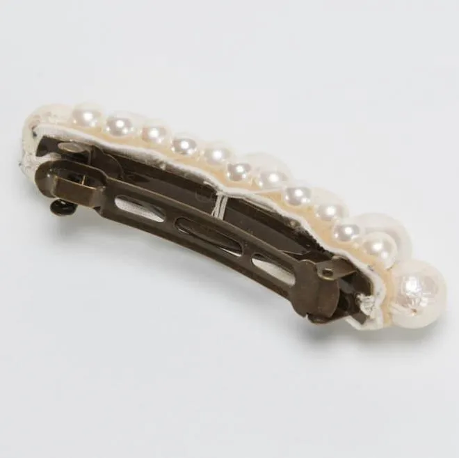 コットンパールのバレッタ