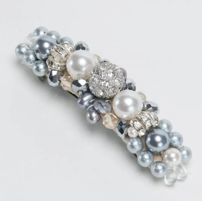 ラインストーンとグレーパールのバレッタ