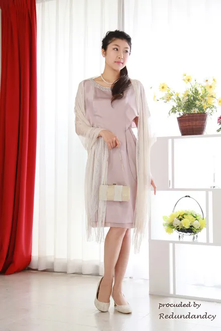 ベージュレースのロングストール