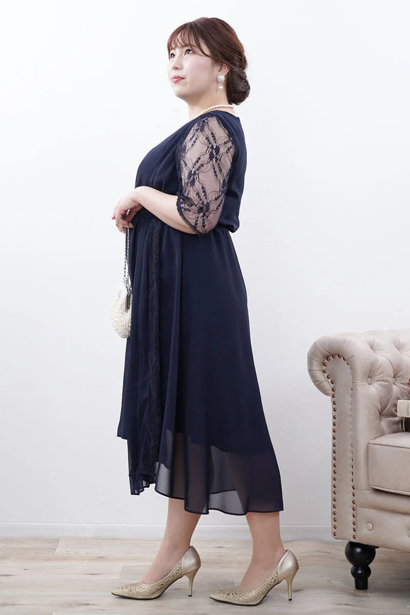 ネイビーのフィッシュテールシフォンドレス