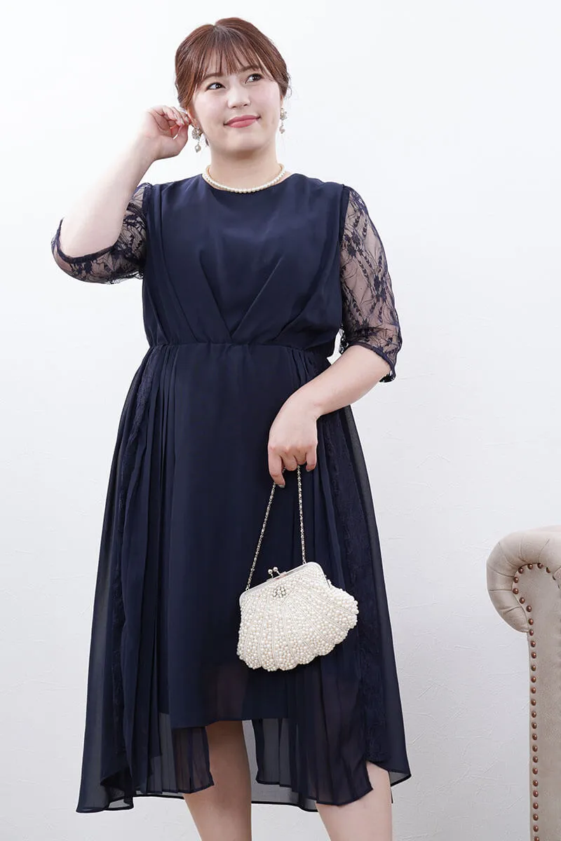 ネイビーのフィッシュテールシフォンドレス