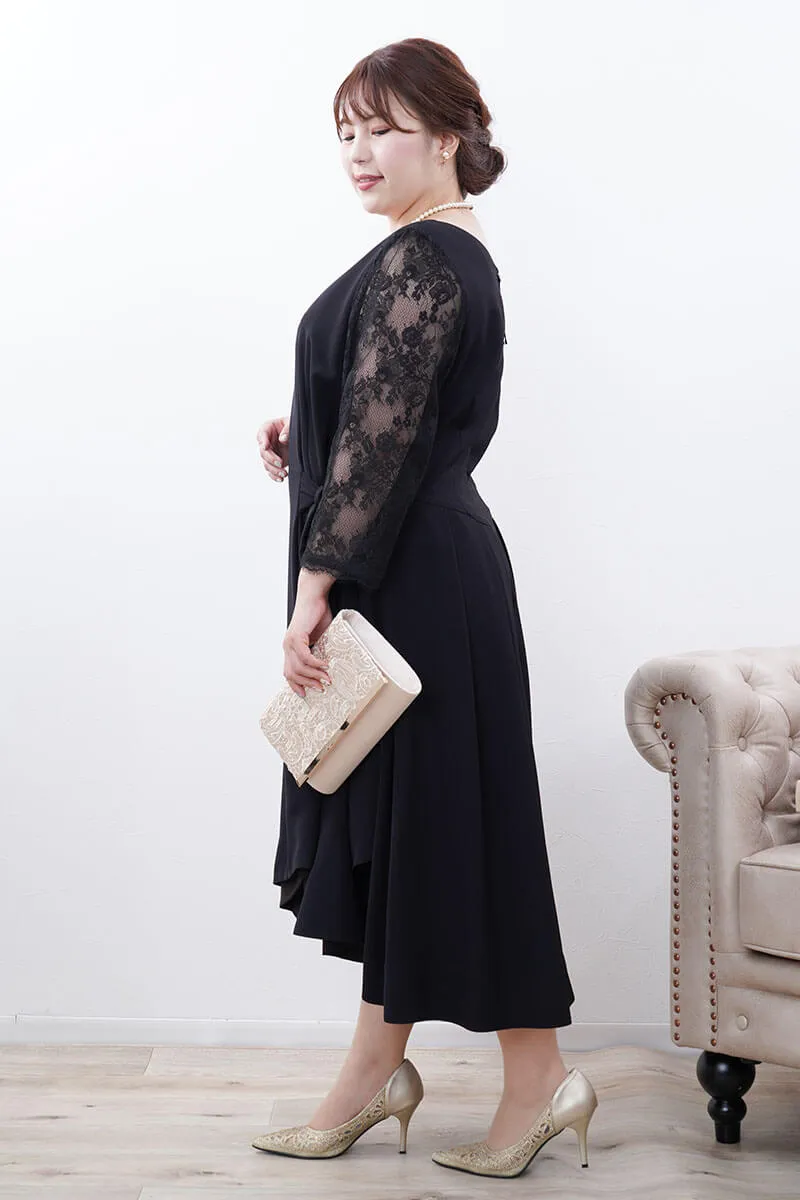 ブラックのレーススリーブエレガントドレス