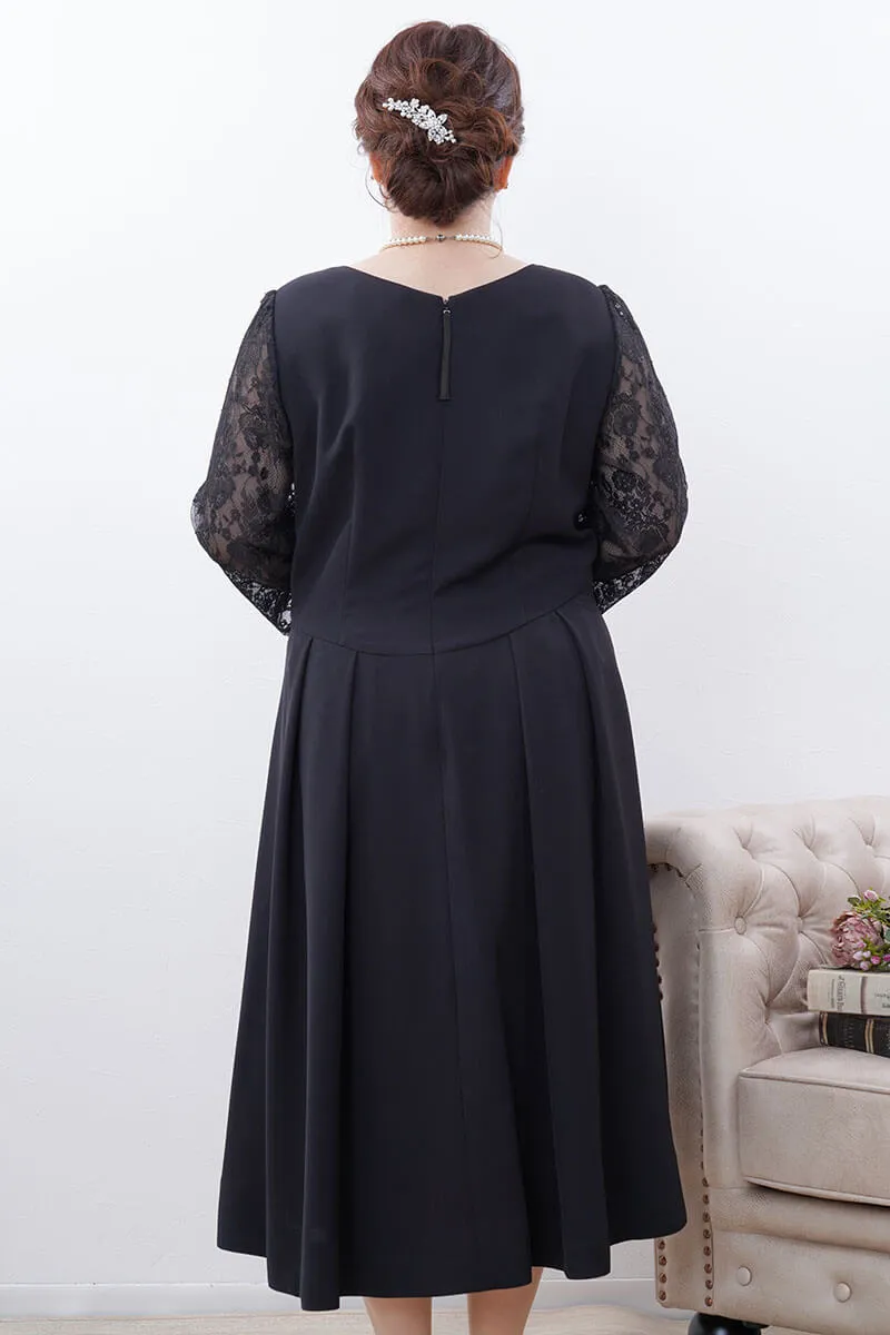 ブラックのレーススリーブエレガントドレス
