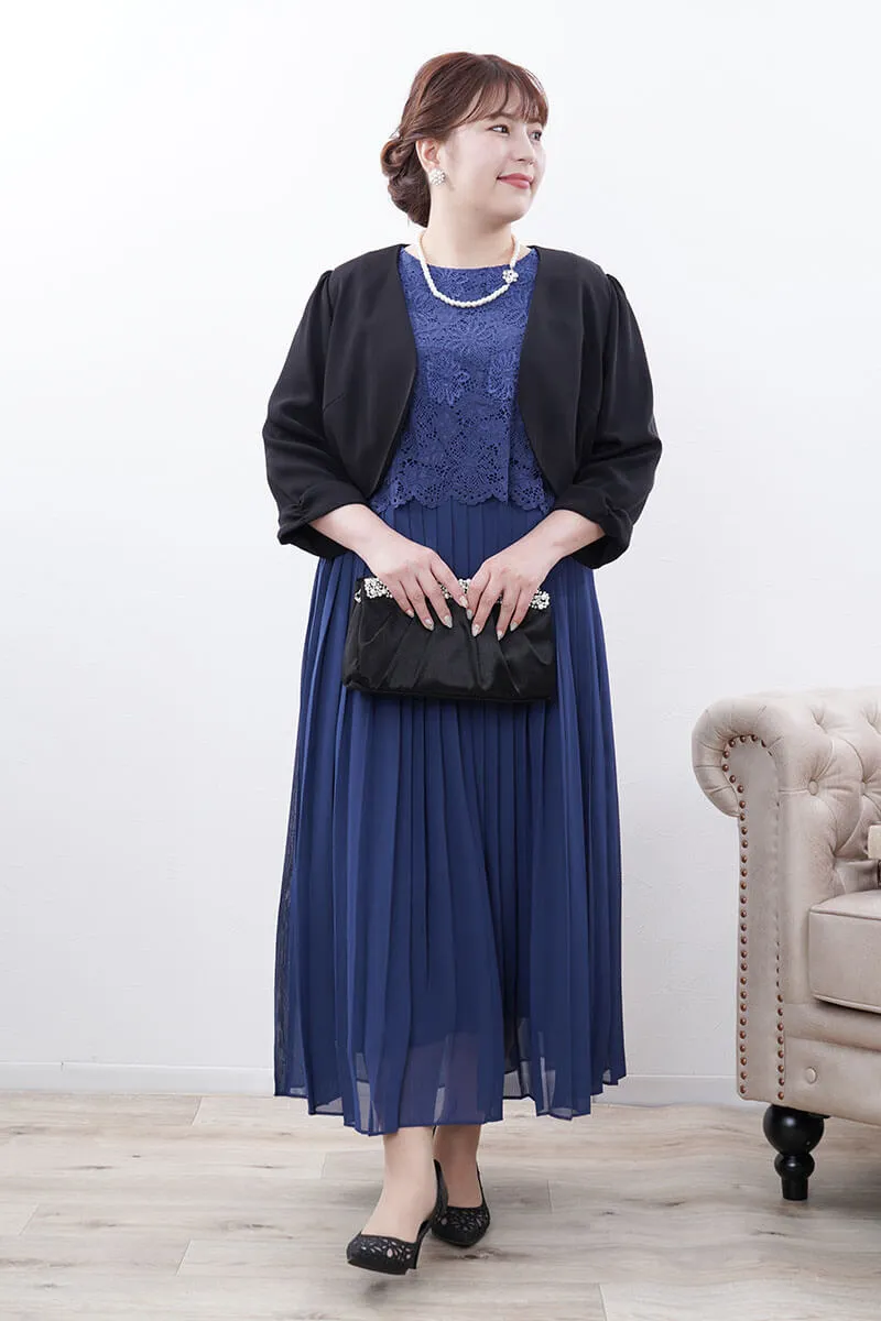 ブルーのフラワーレースプリーツドレス