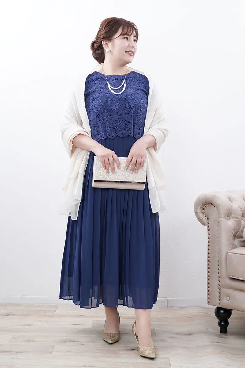 ブルーのフラワーレースプリーツドレス