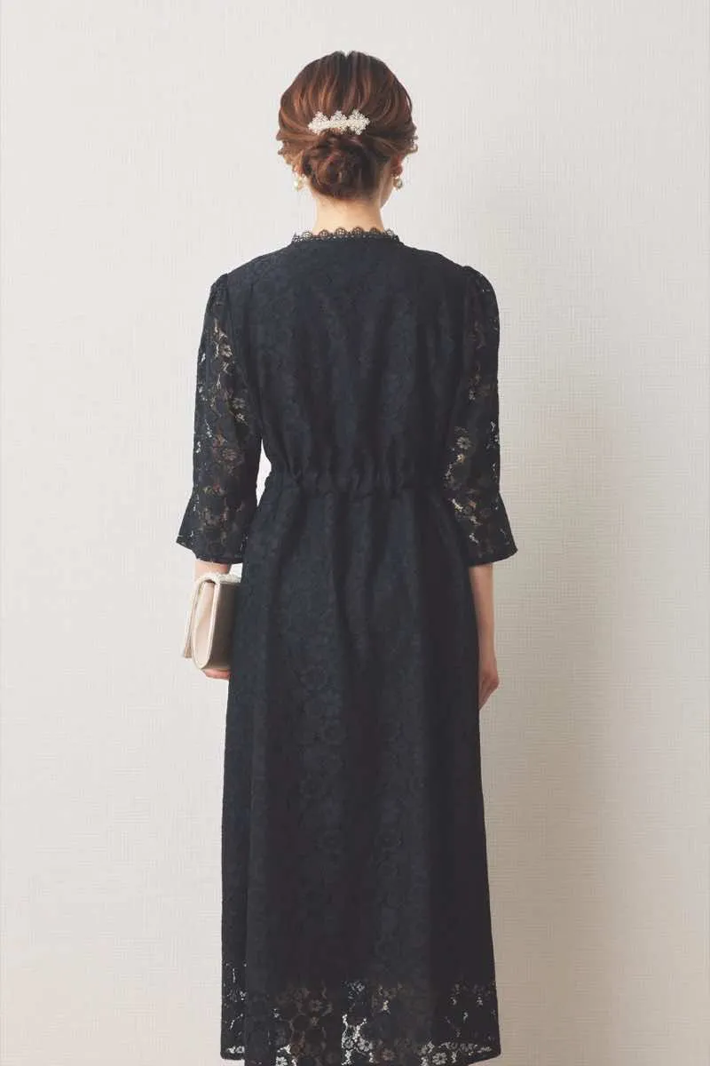 メタルフラワーのゴールドバレッタ