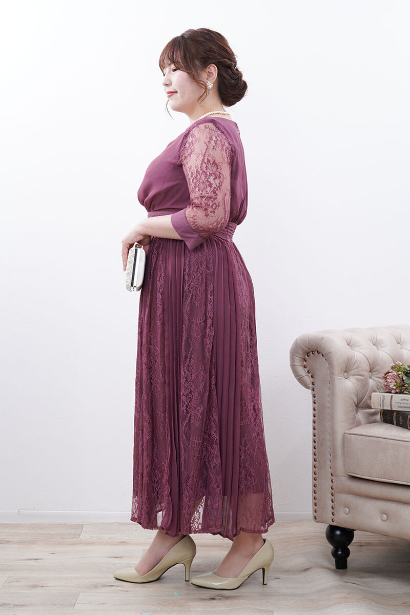 ダークパープルのレースプリーツ切替ドレス