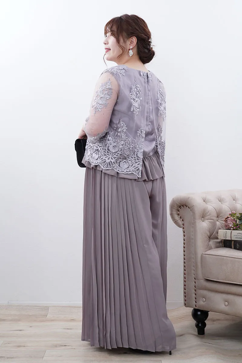 グレージュのチュールブラウスワイドパンツドレス