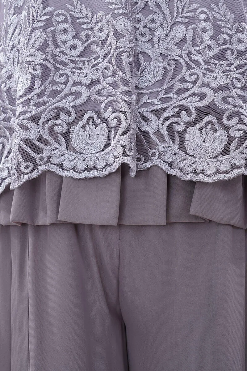 グレージュのチュールブラウスワイドパンツドレス