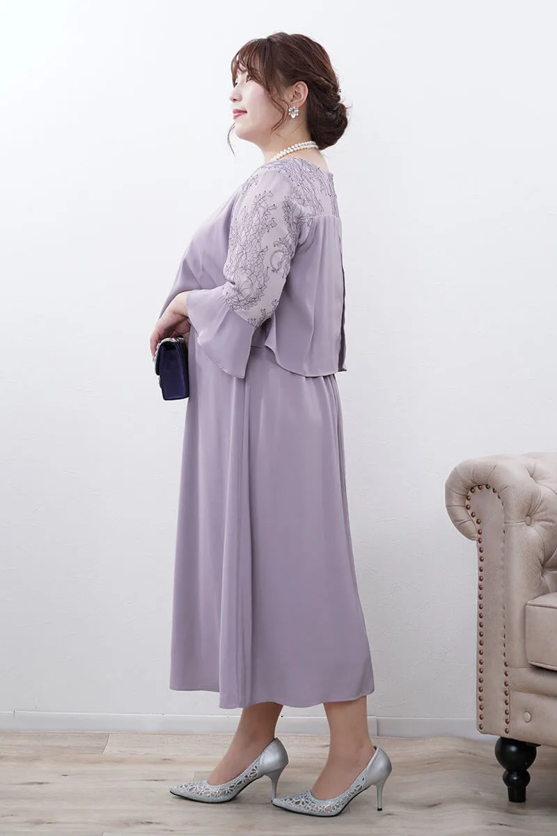 ラベンダーのフレアレイヤードドレス