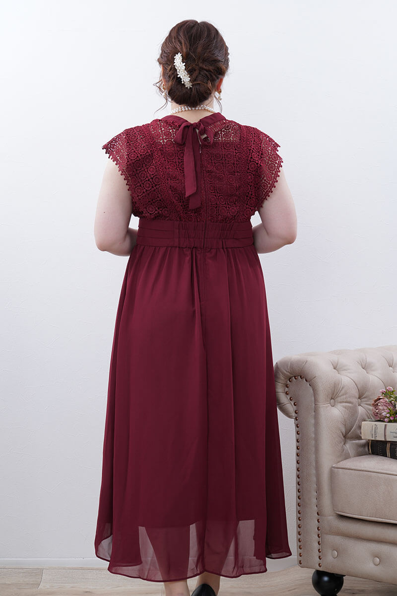 ボルドーのヴィンテージライクレースドレス