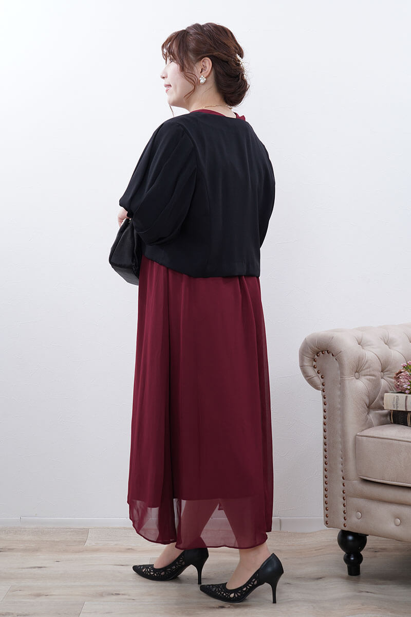 ボルドーのヴィンテージライクレースドレス