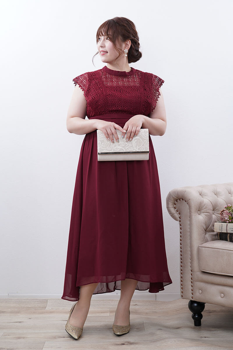 ボルドーのヴィンテージライクレースドレス