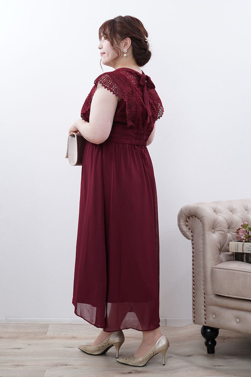 ボルドーのヴィンテージライクレースドレス
