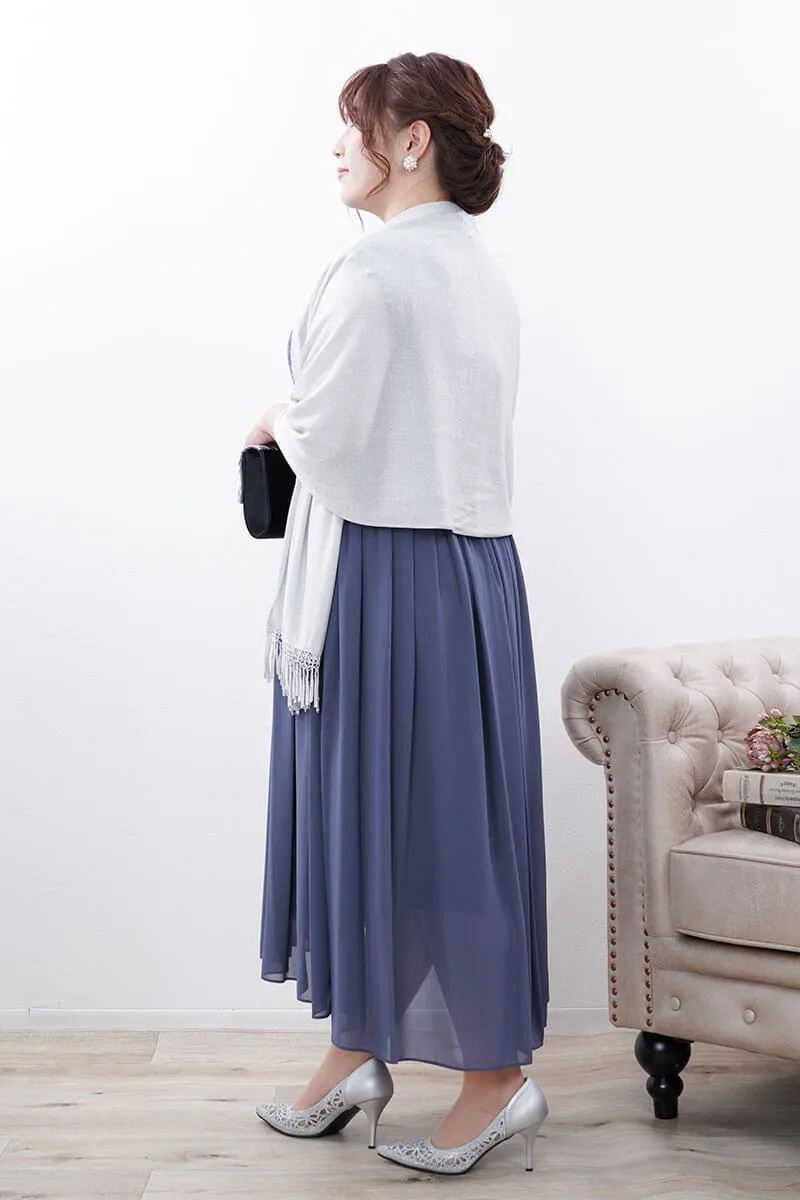 ブルーのヴィンテージライクレースドレス