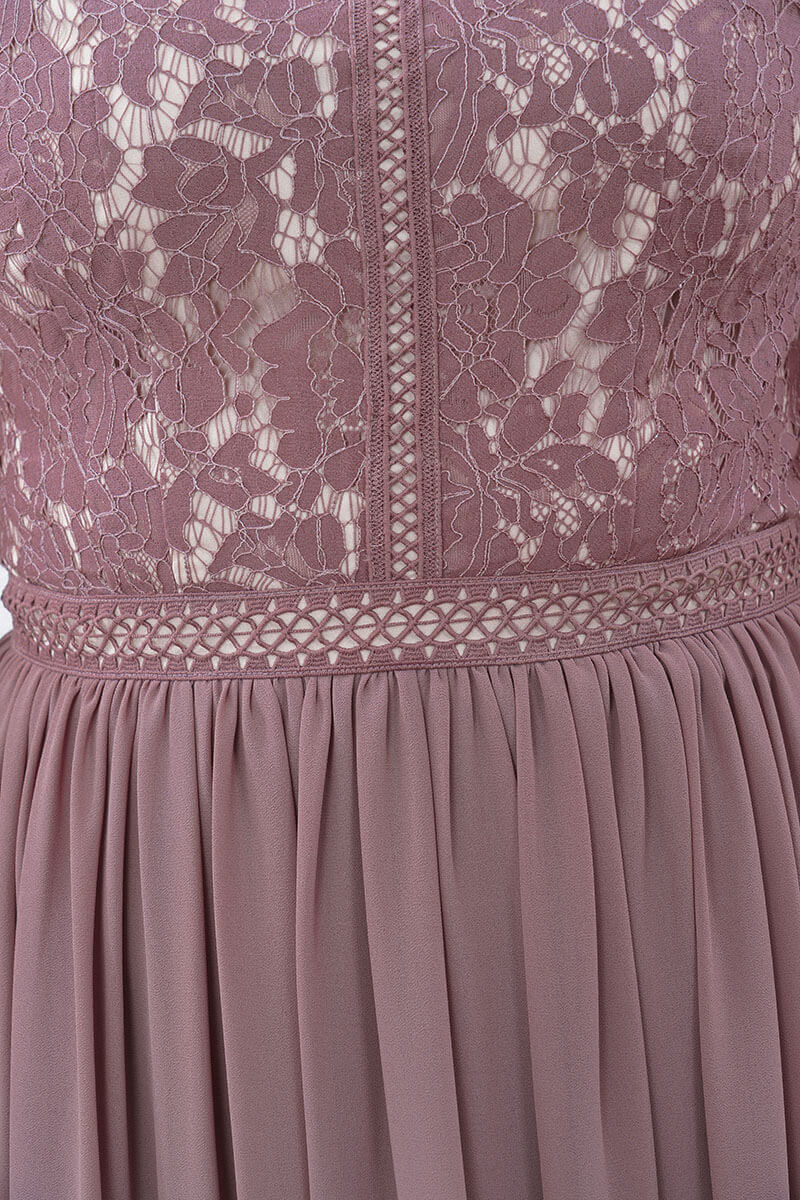 スモーキーピンクのヴィンテージライクレースドレス