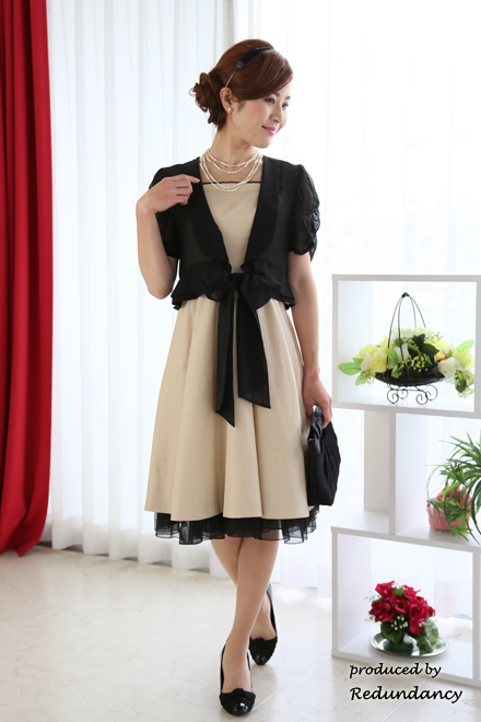 ブラックのジャケット風シフォンボレロ