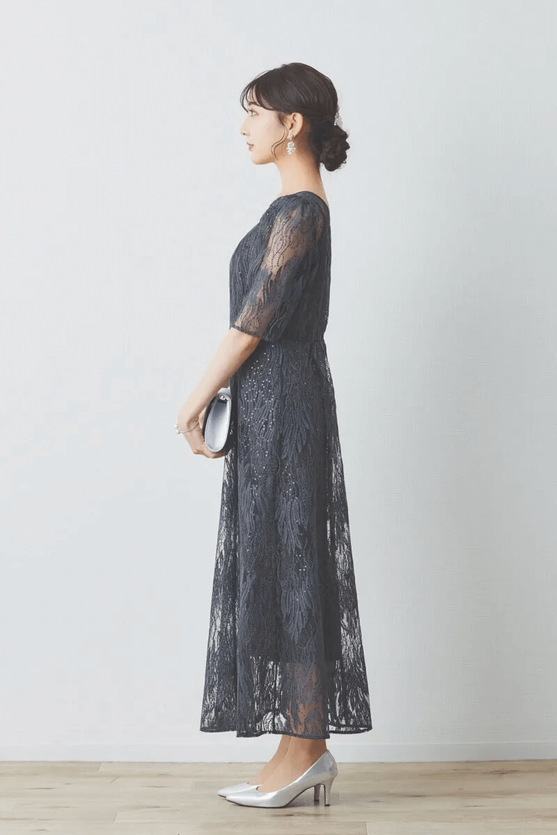 ダークグレーのスパンコールアネモネドレス